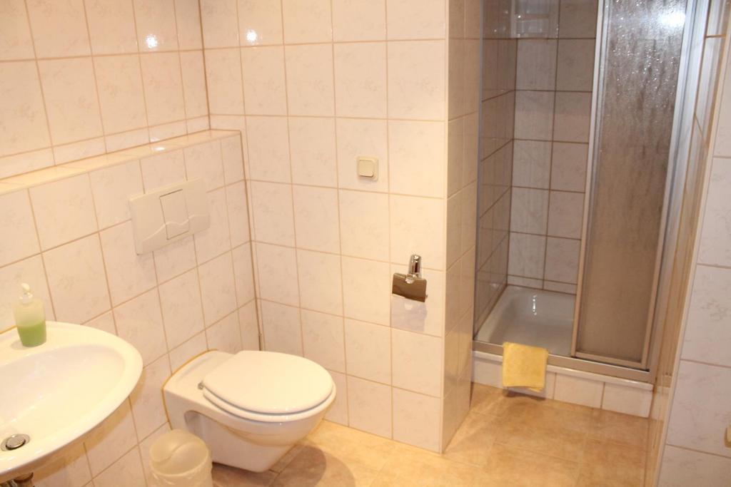 Hotel Am Stadtwall Quedlinburg Oda fotoğraf